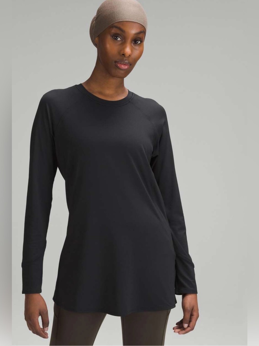 Lululemon Abrasion-Resistant High-Coverage Long-Sleeve Shirt
Black✨ - Picture 2 of 11